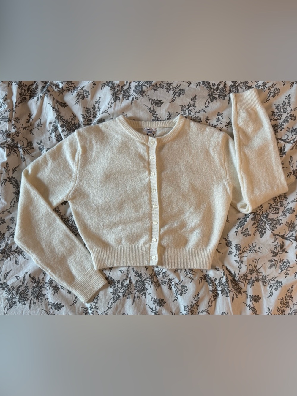 Garage Cream Cropped Sweater